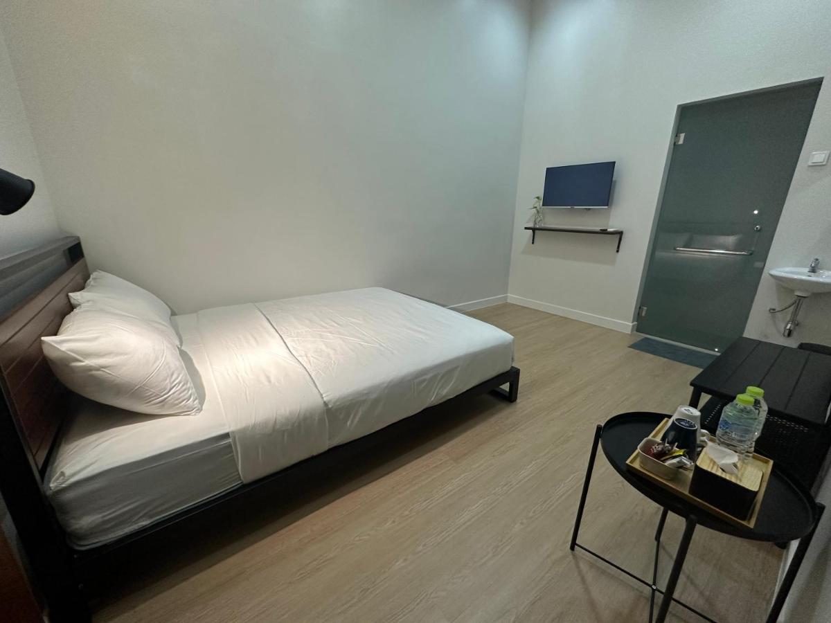 Cendhani Raras Gallery Kejayan Bagian luar foto
